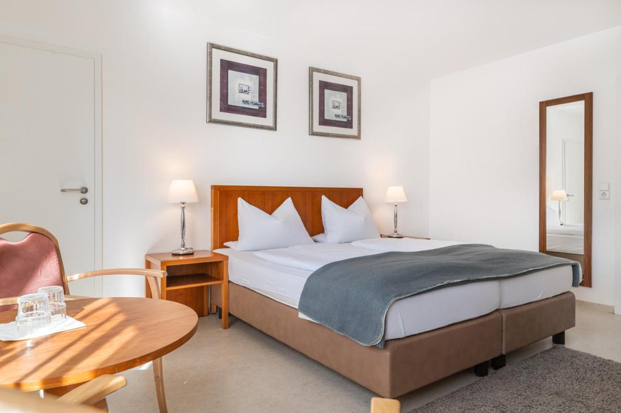 Hotel Am Kirchplatz Uberlingen Eksteriør billede