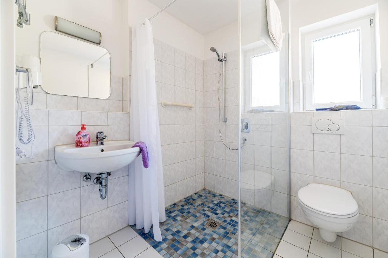 Hotel Am Kirchplatz Uberlingen Eksteriør billede